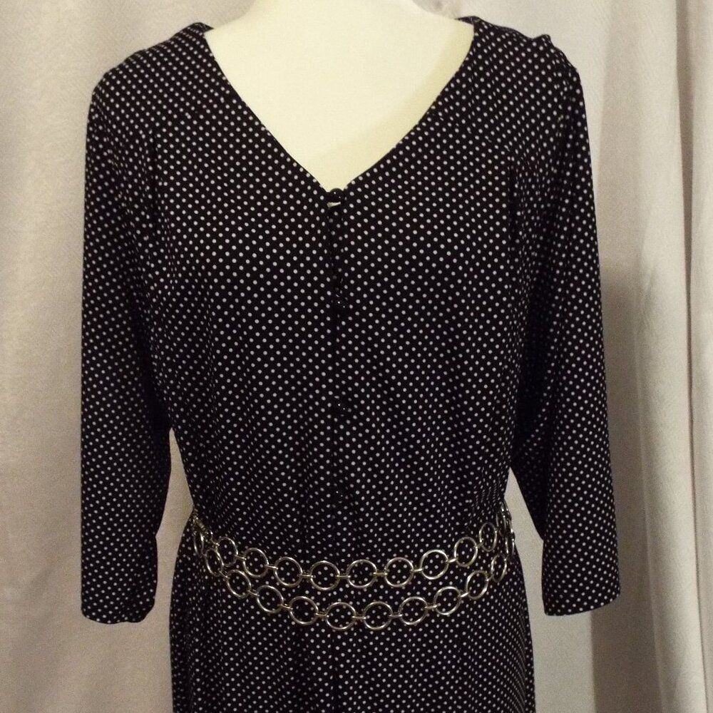 Catherines woman plus size 1X navy and white polka dot dress